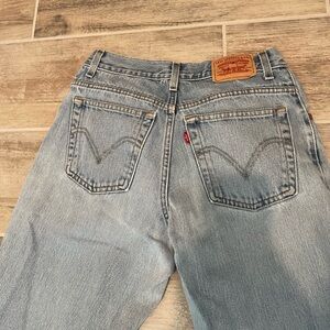 Vintage Levi’s 550 relaxed tapered